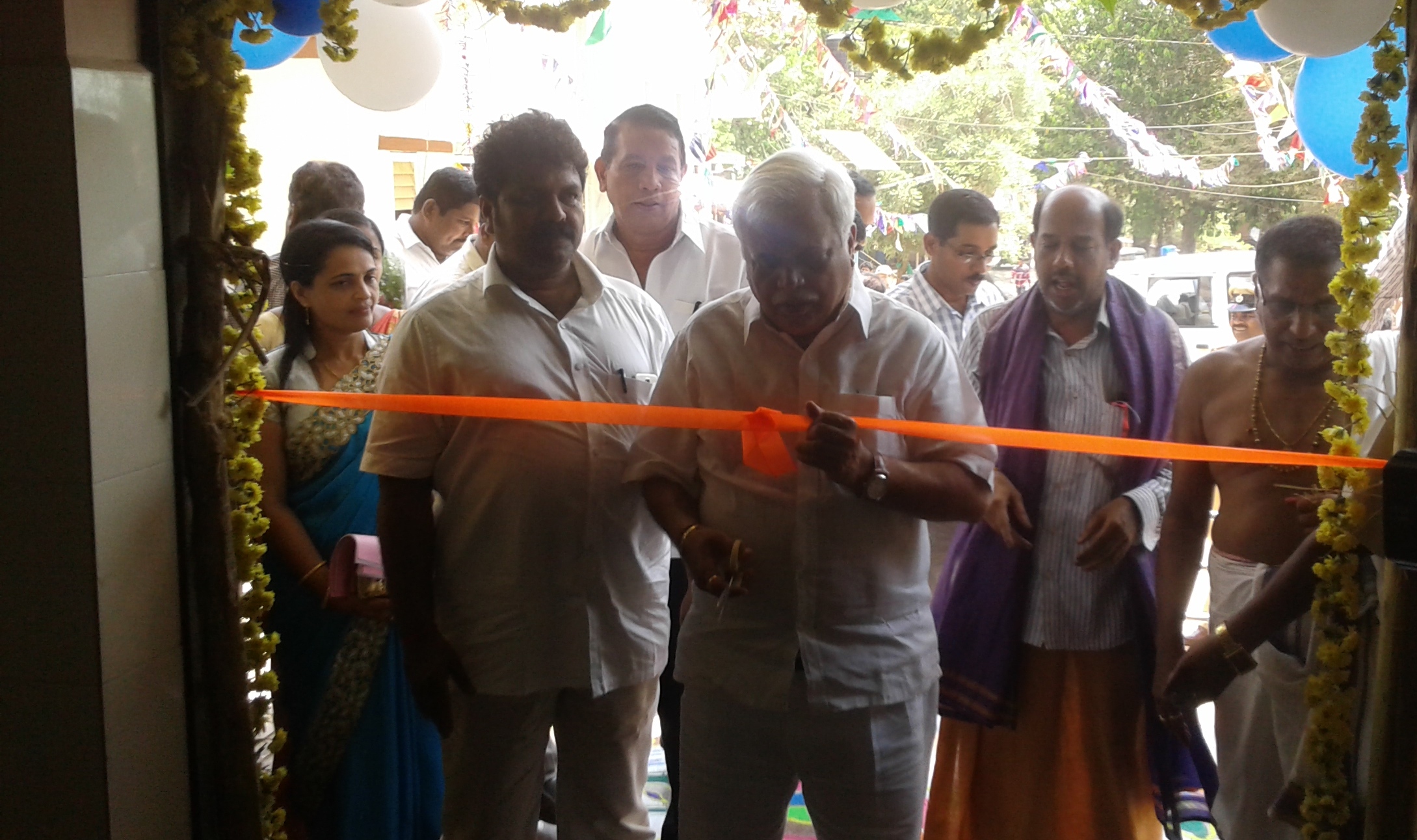 ಆರೋಗ್ಯಕ್ಕೆ ಹೆಚ್ಚಿನ ಮಹತ್ವ ನೀಡಿ: ಸಚಿವ ದೇಶಪಾಂಡೆ